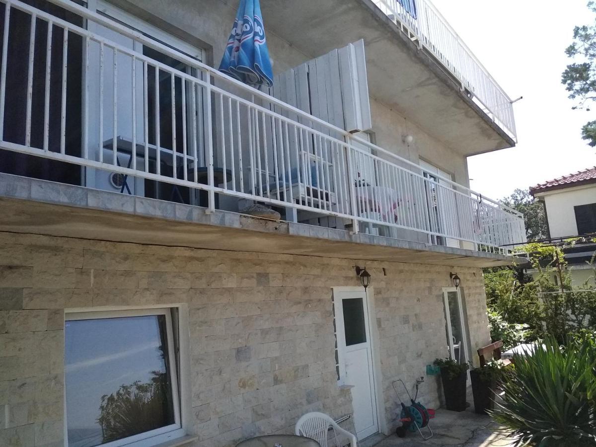 App Zeljka, 200M Beach Novi Vinodolski Zewnętrze zdjęcie